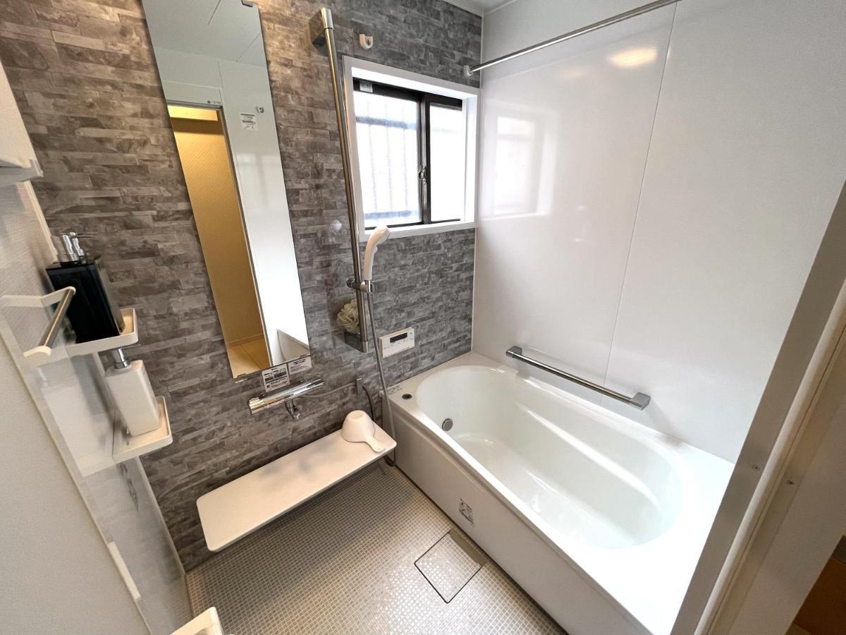 Вилла Naos House Osaka 4 New Open 一軒家貸切 Экстерьер фото